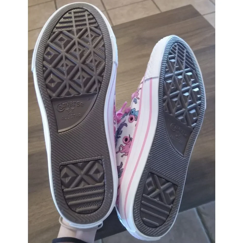 Converse brand new